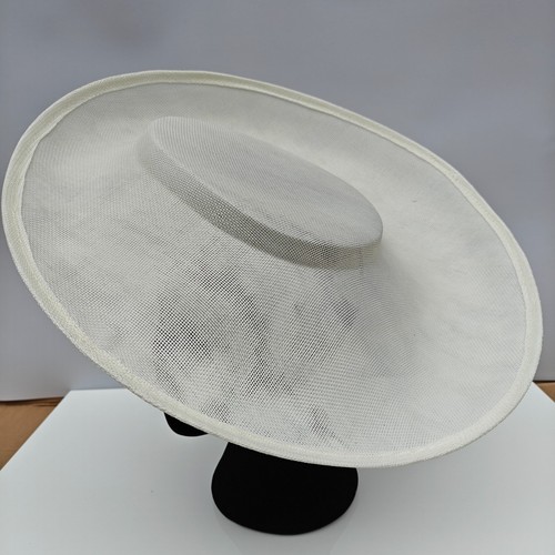 Ivory large fascinator - large,