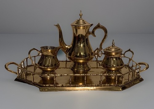 Vtg golden metal tea coffee - golden,
