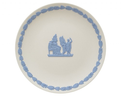 Wedgwood blue white - blue, on