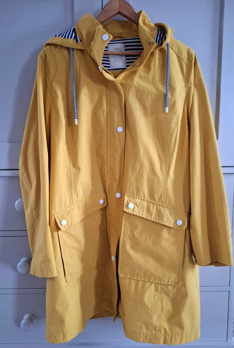 George yellow shower - , resistant
