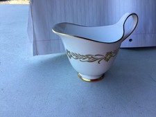 Royal Tuscan - Gold pattern