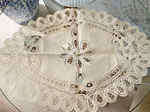 Vintage ivory cotton oval - ivory,