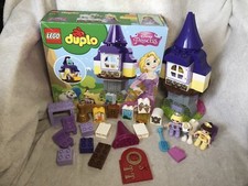 Lego Duplo 10878 Set {98% Complete} With 2 Minifigs Horse Extra Pieces Rapunzel