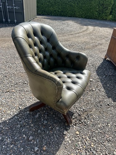 Antique style swivel captains - antique,