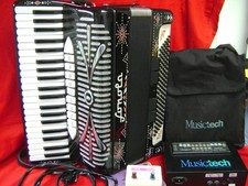 SONOLA 120 BASS ACCORDION WITH