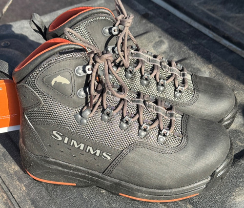 New with tags simms - new,