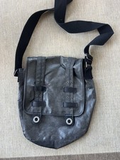 TED BAKER Men’s Shoulder