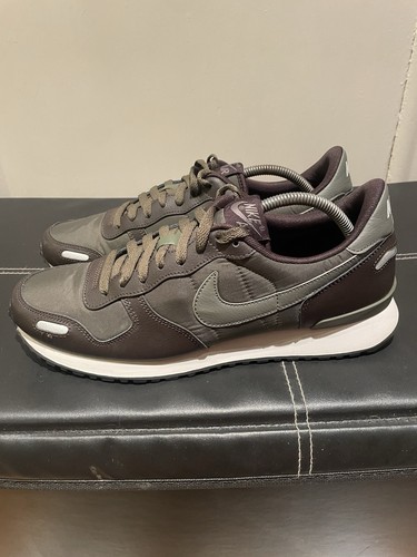 Rare 2017 nike - v,