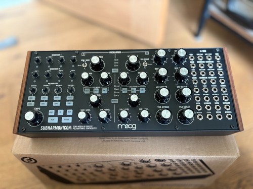 Moog subharmonicon - moog,