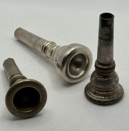 Lot cornet mouthpieces - of, |