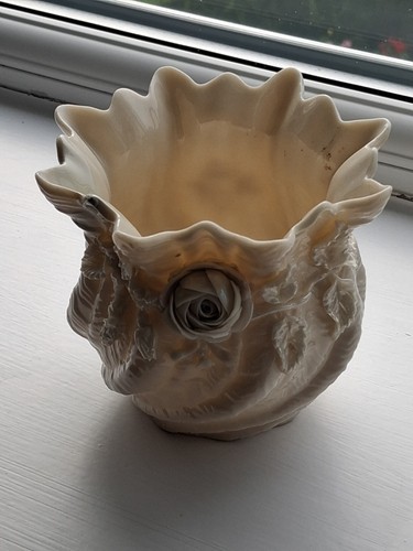 Belleek rose bowl - belleek, black