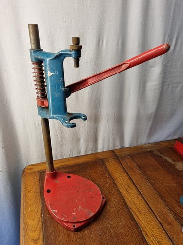 Vintage red blue black - blue,