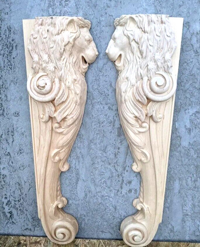 Wooden plaques lion - wooden,