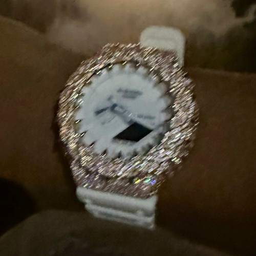 Rose gold tone quartz iced - rose,