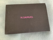 Pearl necklace . Sterling silver. H. Samuel jewellery. 