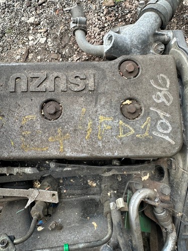 Isuzu bedford midi engine - isuzu,