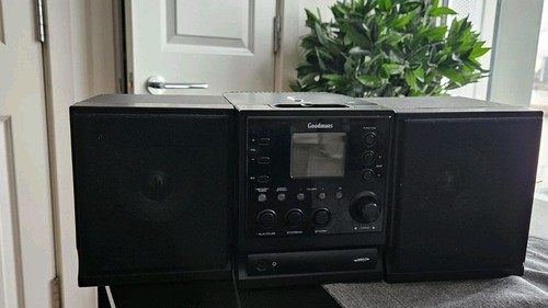 Goodmans micro system with - goodmans,