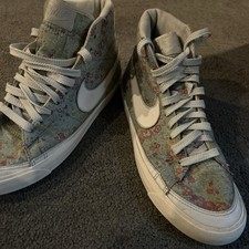 Nike X Liberty Of London SB Blazers Mid High Floral Print UK 7 403729-700 Rare