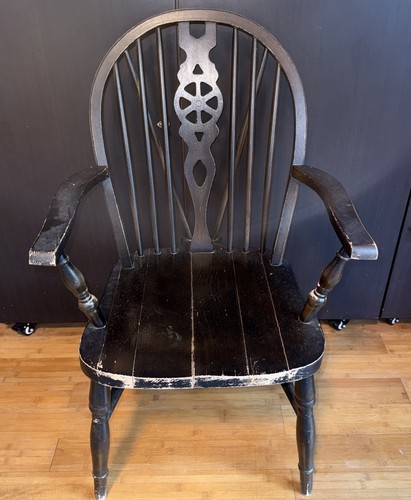 Wheelback windsor chair - wheelback,