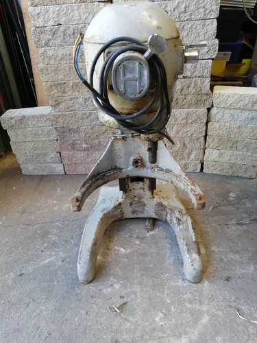 Hobart ae200 litre mixer - ,