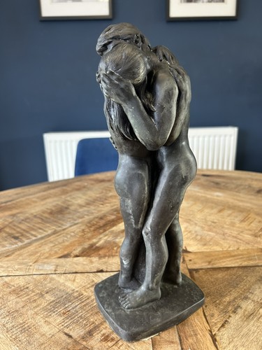 Vintage heredities cold cast - vintage,