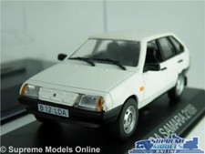 LADA SAMARA 2109 MODEL CAR 1:43 SCALE WHITE + DISPLAY CASE IXO IST HATCHBACK K8