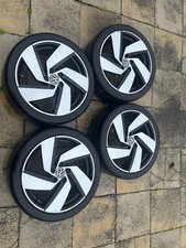 Full set of  Genuine VW GOLF