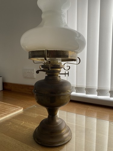 Vintage brass oil lamp - brass,