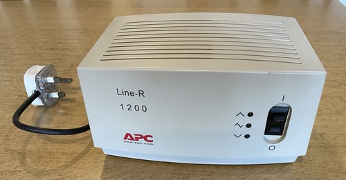 Apc line 1200 le1200i - 1200,