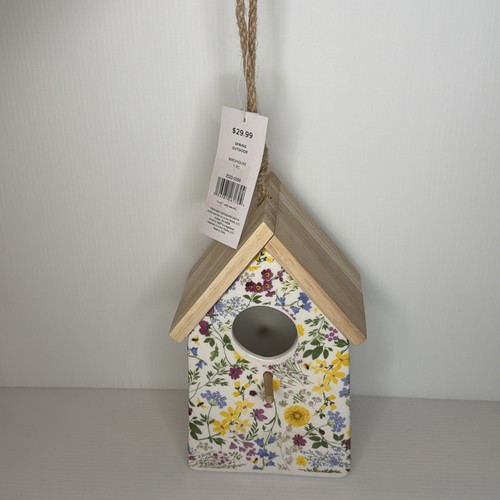 Place time birdhouse - time,