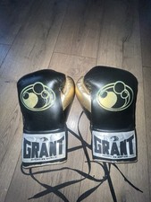 Rare James Degale v Lucian Bute Fight Worn Grant Boxing Gloves  🇨🇦