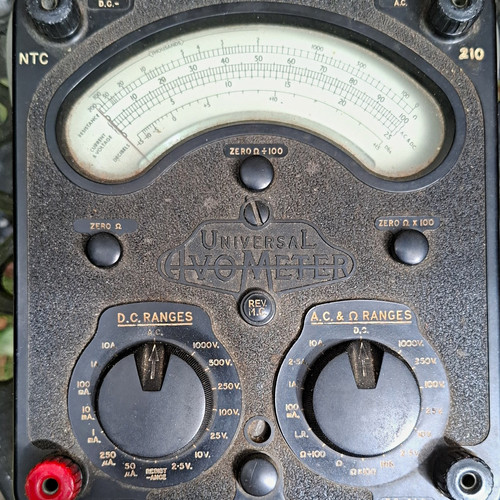 Universal avometer 210 vintage - 210,