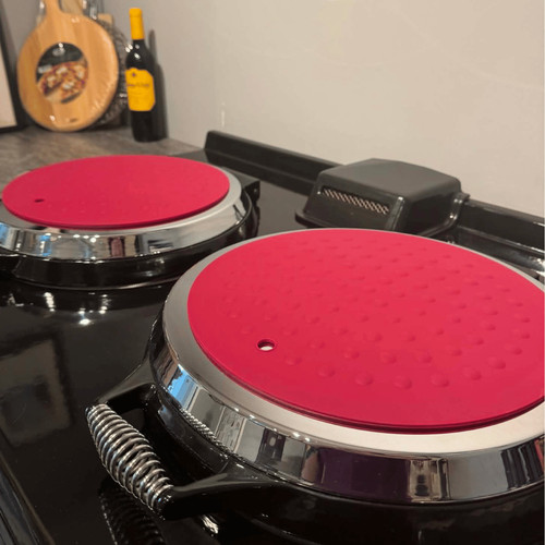Red silicone lid - lid, covers