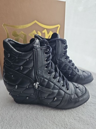 Ash black quilted skull - ash,