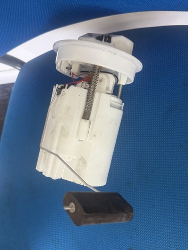 Ford fiesta 2011 2015 fuel - 2011-2015, ￼
