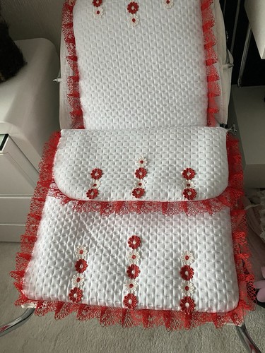 Dolls white and red - white,