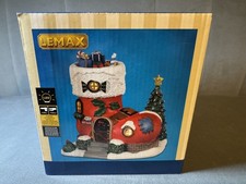 Lemax 24017 No.3 Elf Lane