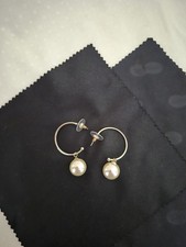 2 Pairs Of Decorative Pearl