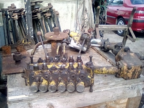 Fordson jcb hydraulic - fordson, pump