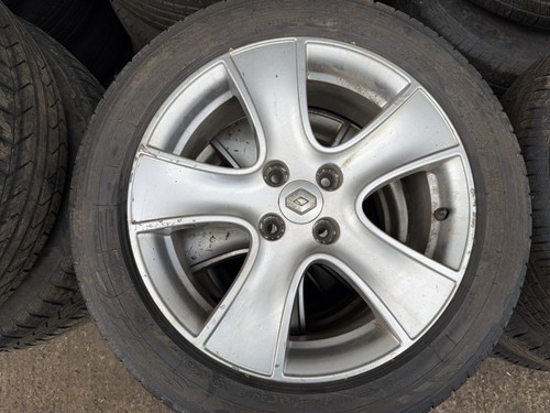 Renault clio alloy wheel - 16”,