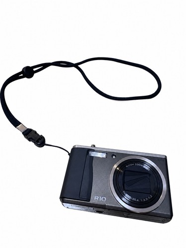 Ricoh r10 10mp compact digital - r10,