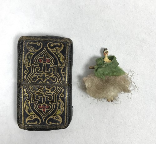 Rare antique miniature - rare,