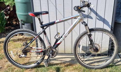 Retro pantera mountain - gt,