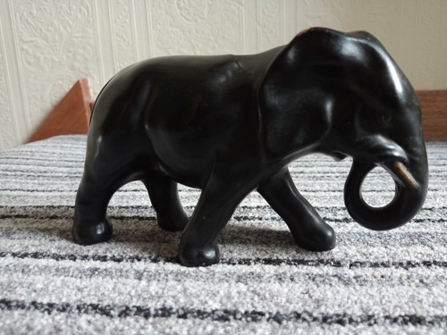 Sylvac ceramic black art deco - black,