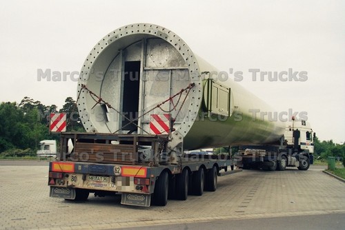 Truck photo platform trailer - photo,