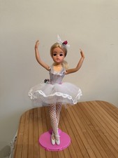 Vintage Pedigree Sindy Doll