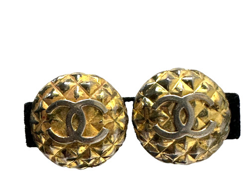 Chanel logo earrings gold - -,