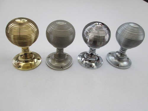 Pair reeded rimmed - 1, ribbed