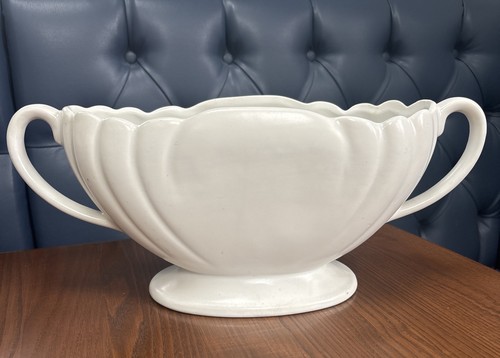 Rare large dartmouth pottery - rare,
