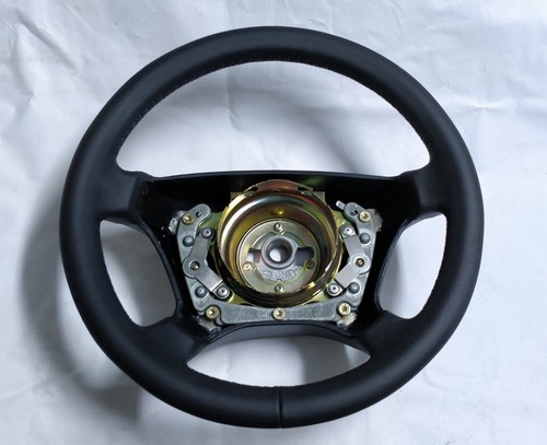 Mercedes steering wheel - mercedes,
